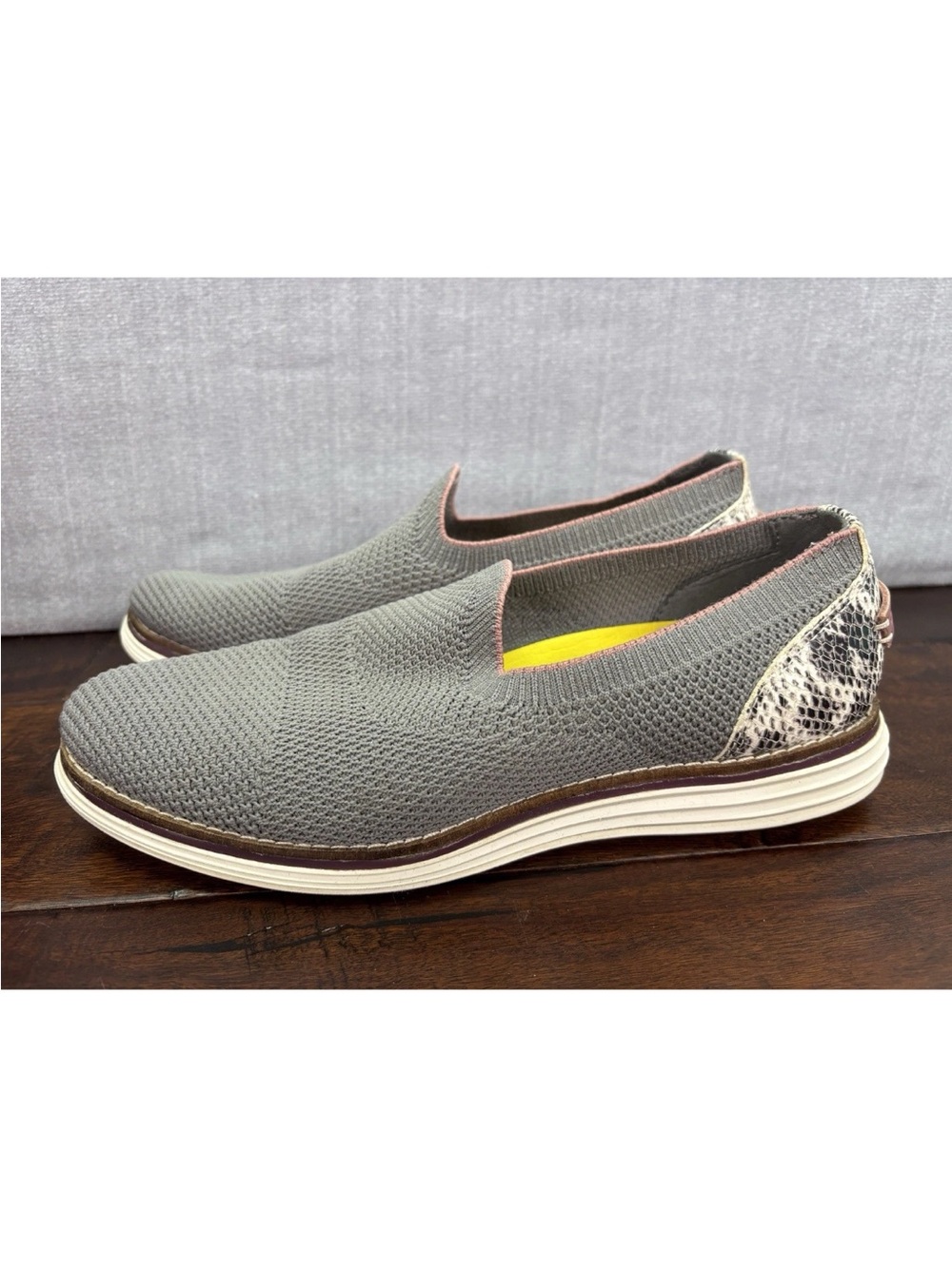 Cole Haan OriginalGrand Cloudfeel Meridian Loafers Women 9 B Snake Print Slip On